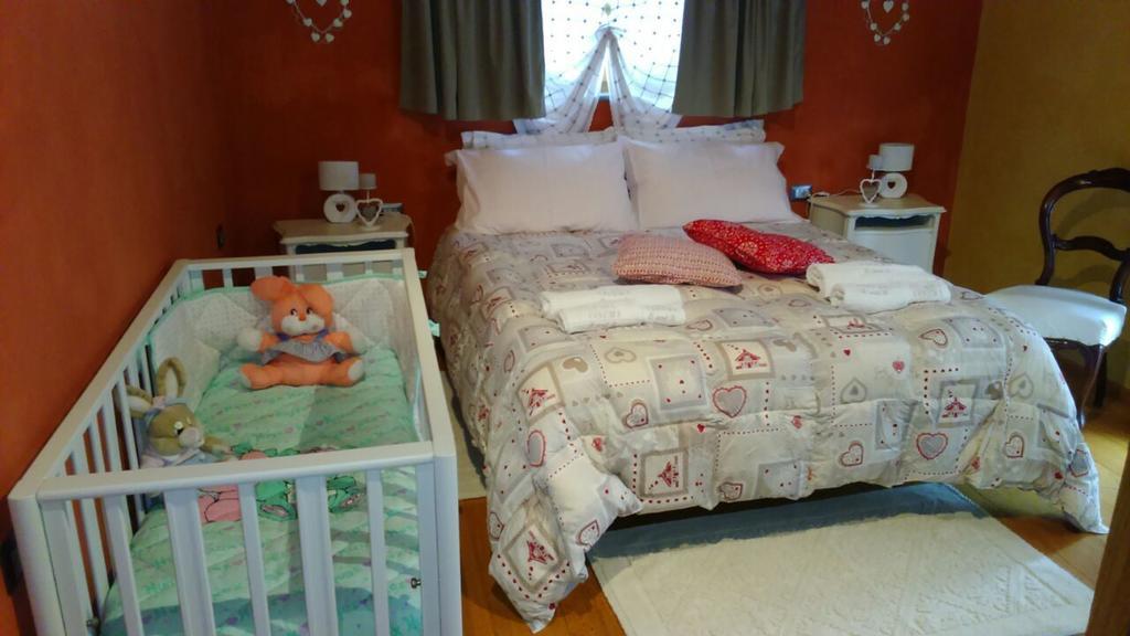 Holiday Home Ca' Del Cinema Mombercelli Pokoj fotografie