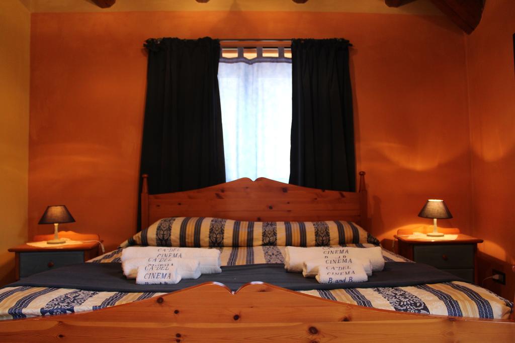Holiday Home Ca' Del Cinema Mombercelli Pokoj fotografie
